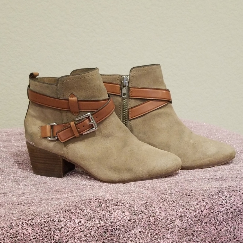 Coach "Pauline" Ankle bootie